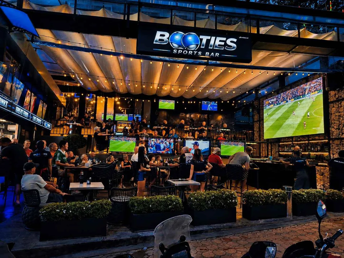 Booties Sports Bar Pattaya